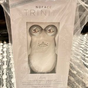 ****NWT + UNOPENED!!****NuFACE Trinity - Facial Toning Kit (White, 4 Piece)